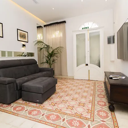 Vacation Townhouse * Sliema